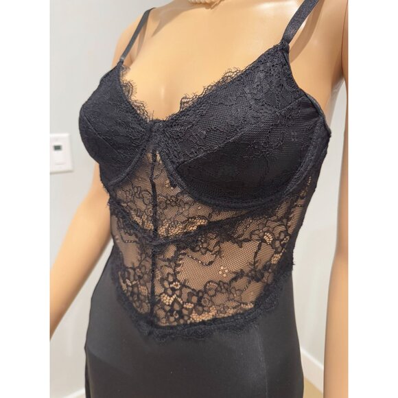 Shein Split Thigh Bustier Lace Maxi Dress, size medium - Picture 4 of 15